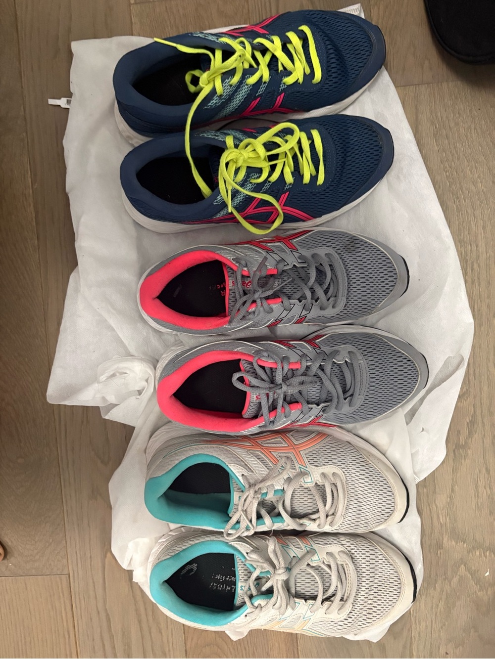 lot asics gel contend 6 8.5 wide women’s shoes lot of 3